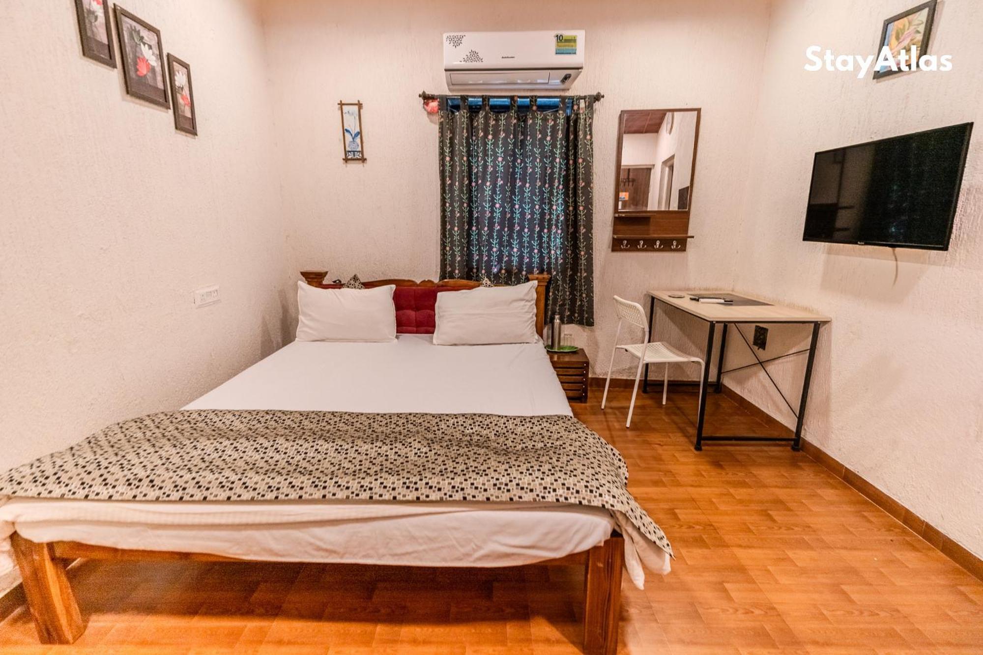 Nysa Villa & Homestay By Stayatlas Игатпури Экстерьер фото