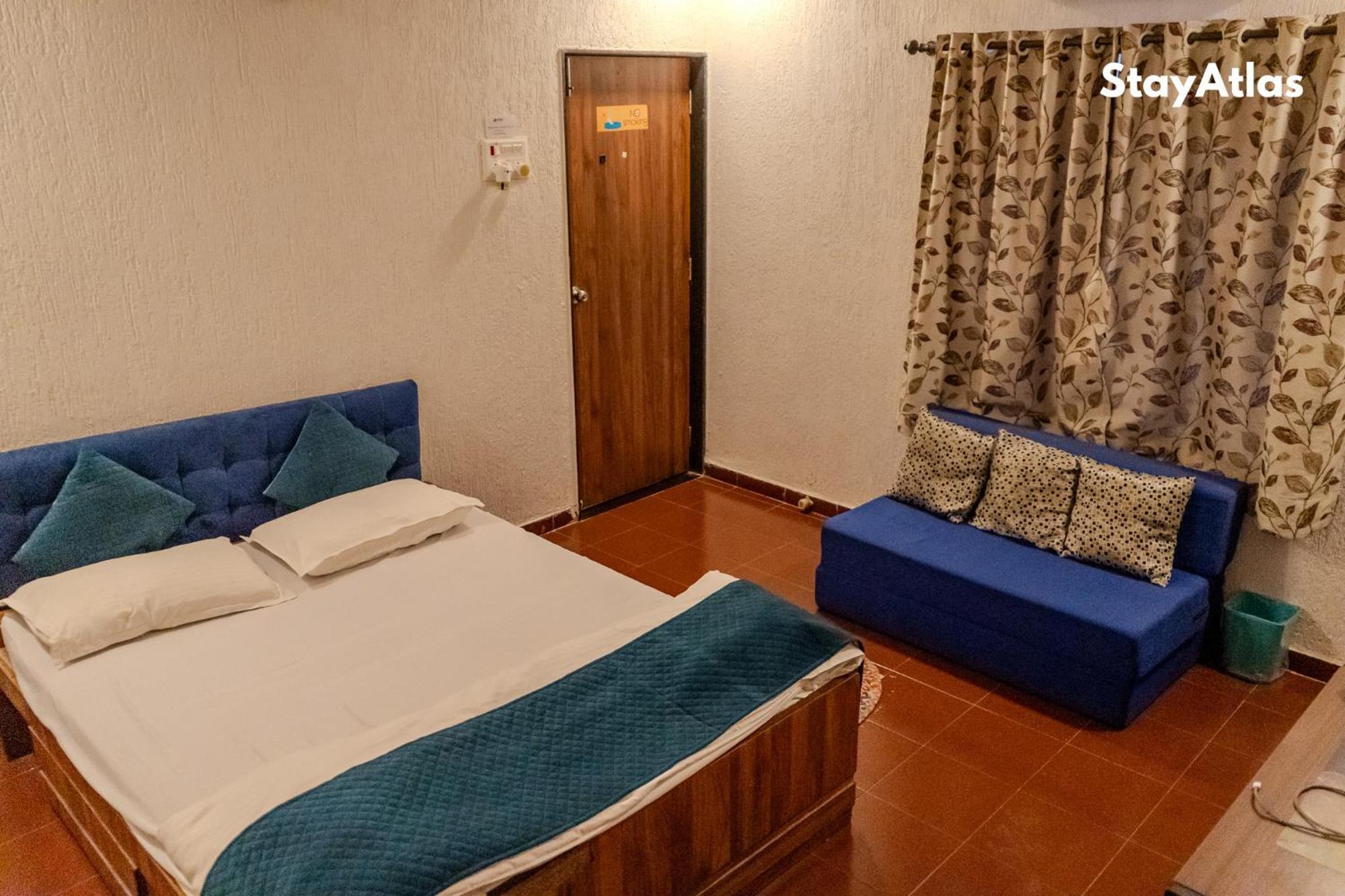 Nysa Villa & Homestay By Stayatlas Игатпури Экстерьер фото