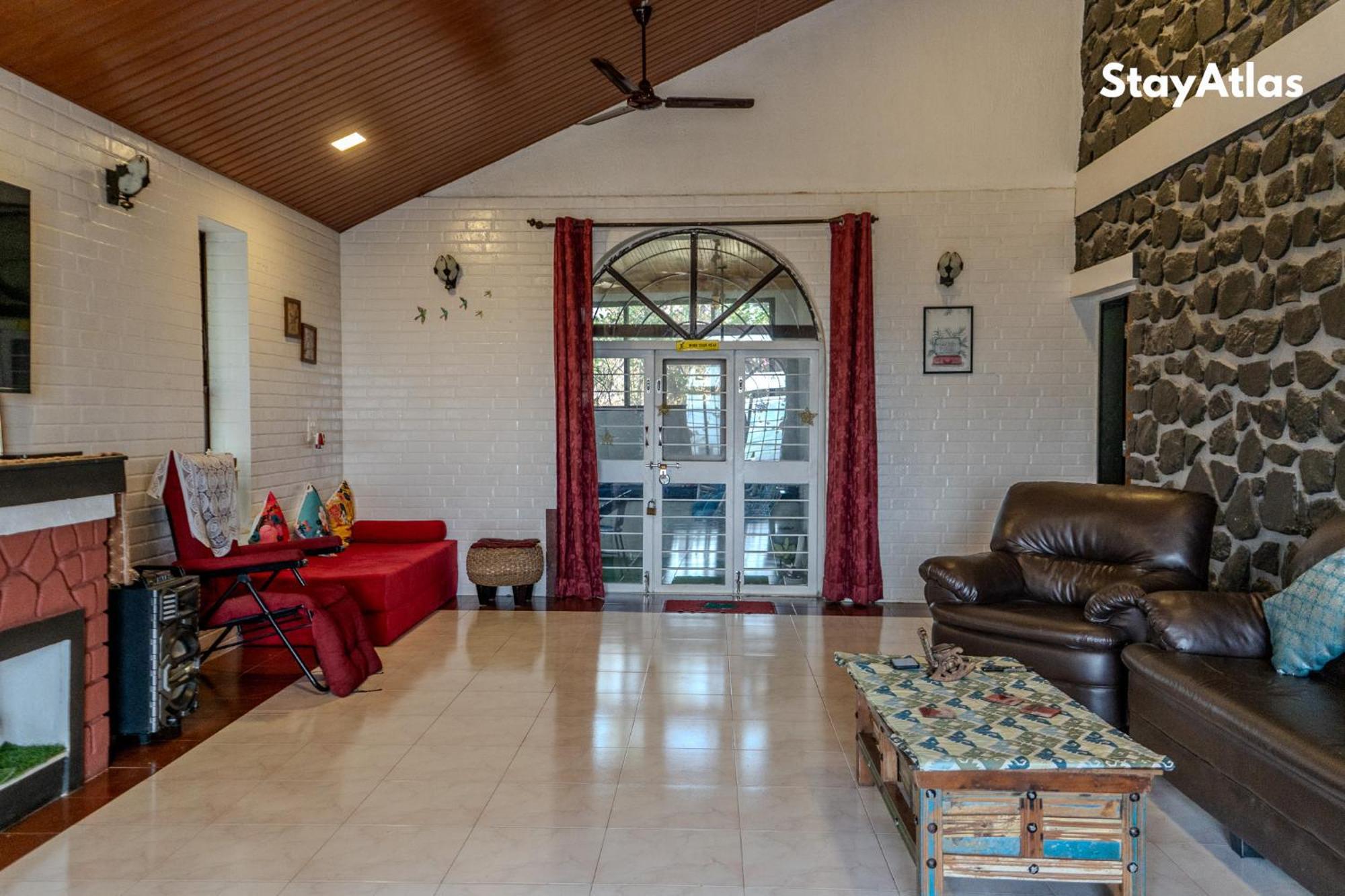 Nysa Villa & Homestay By Stayatlas Игатпури Экстерьер фото