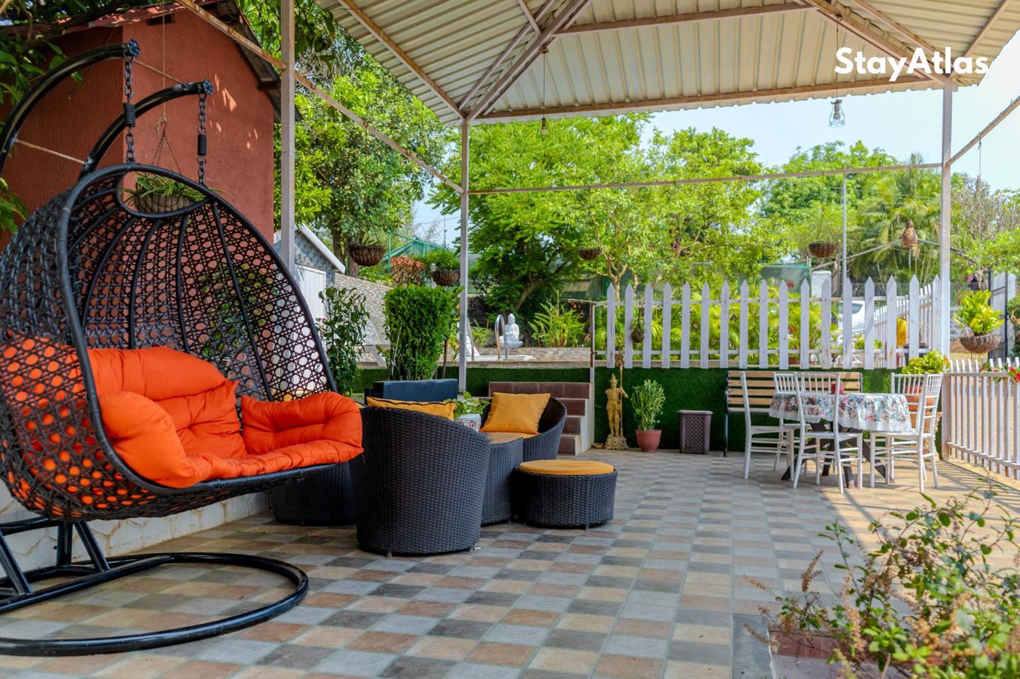 Nysa Villa & Homestay By Stayatlas Игатпури Экстерьер фото